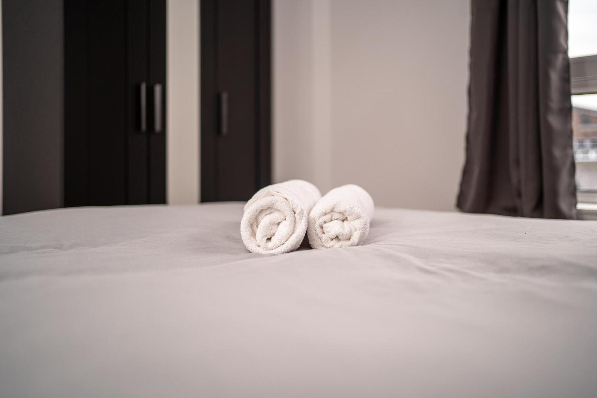Central Apartment In Belfast City Centre - Sleeps 5 People Esterno foto