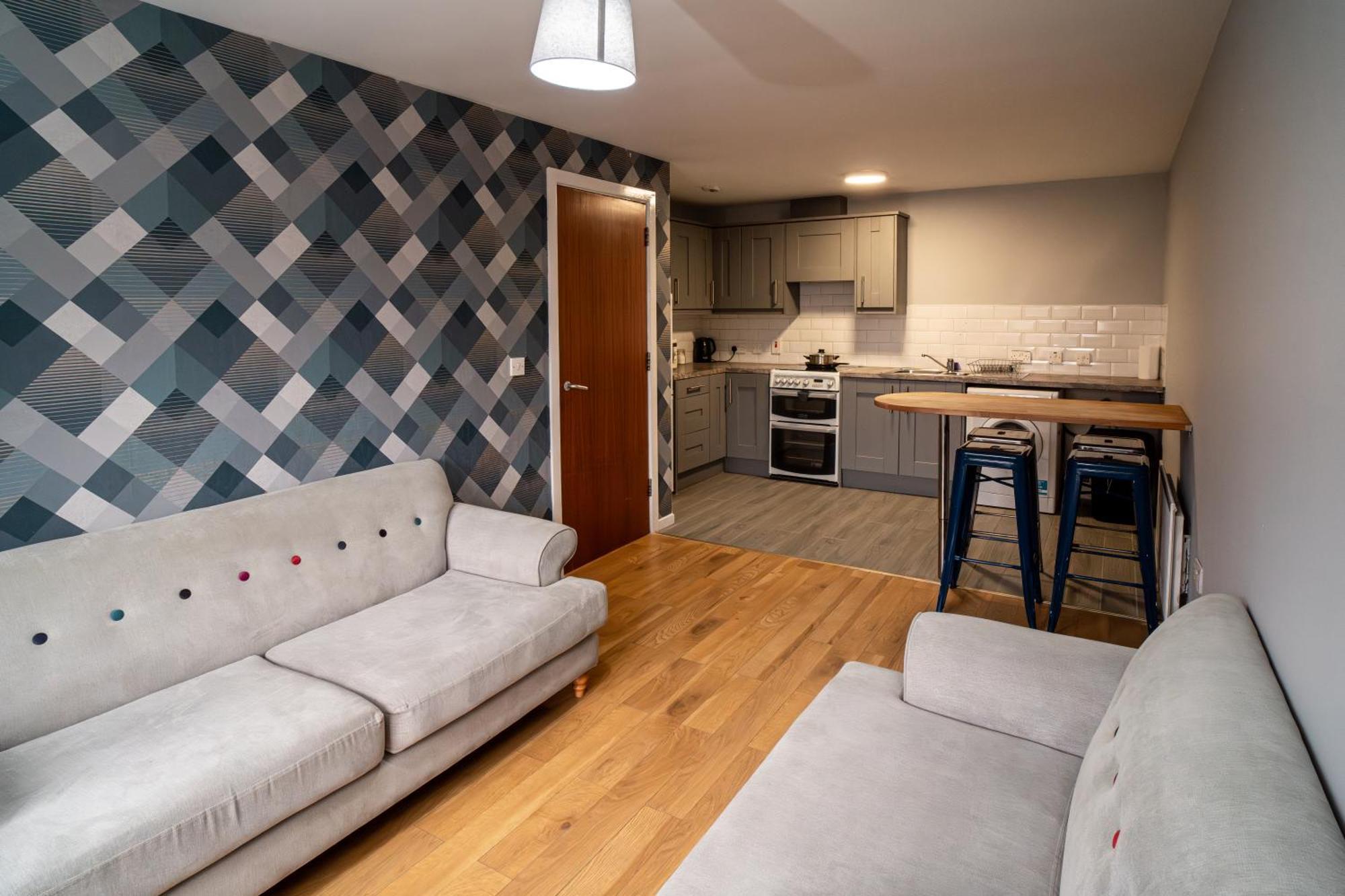 Central Apartment In Belfast City Centre - Sleeps 5 People Esterno foto